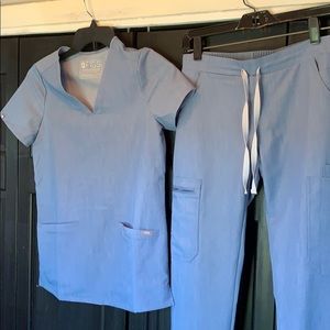 FIGS XXS Scrubs Casma scrub top & Yola pant